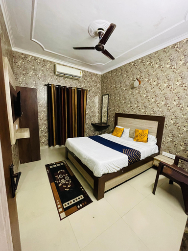 Bedroom 4, Hotel Taj Royale, Agra