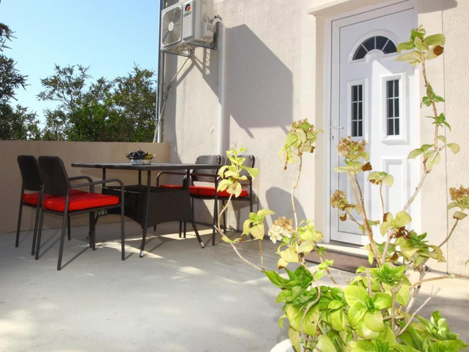 Others 3, Apartments Dubreta - Superior Two Bedroom Apartment with Balcony 2nd Floor, Konavle