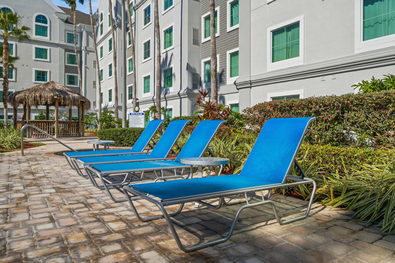 Room 5, Lake Buena Vista Suite 2 Queens, Orange