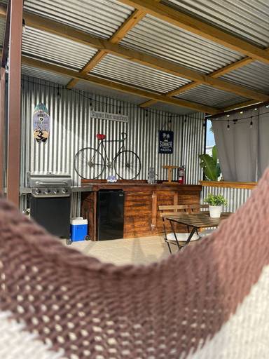 Food & Drinks 3, El Camper with private pool