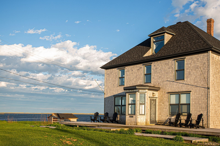 Exterior & Views 2, HÔTEL DE LA GRAVE, Les Îles-de-la-Madeleine