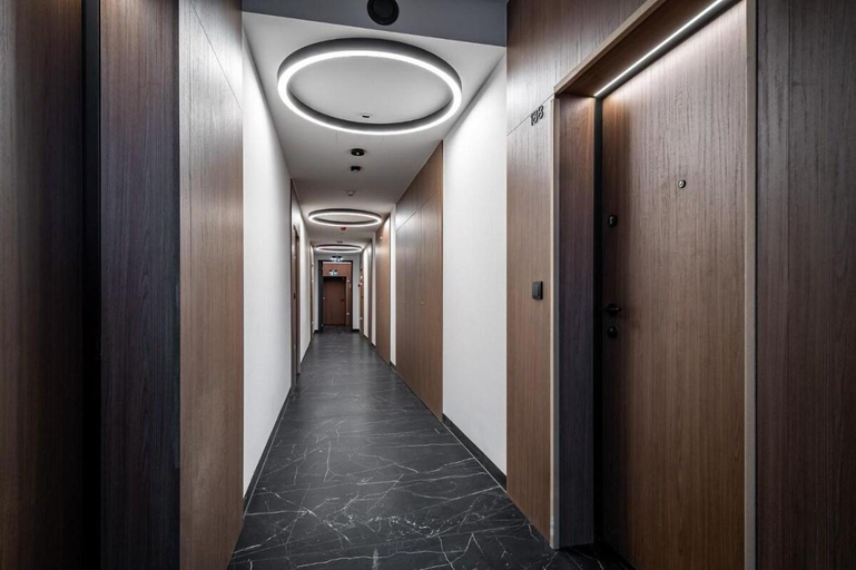 Public Area 2, Grzybowska 37 by Golden Apartments, Warsaw