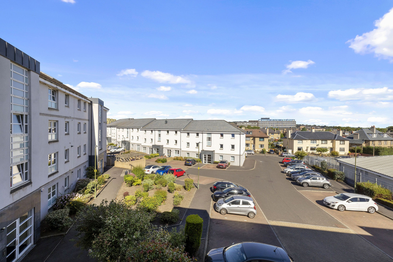 Exterior & Views, JOIVY Stunning 2-Bed Flat W/ Free Parking, Edinburgh
