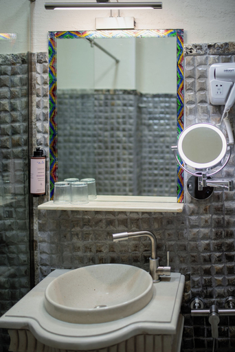 Bathroom 4, Kazma Boutique Hotel, Tbilisi