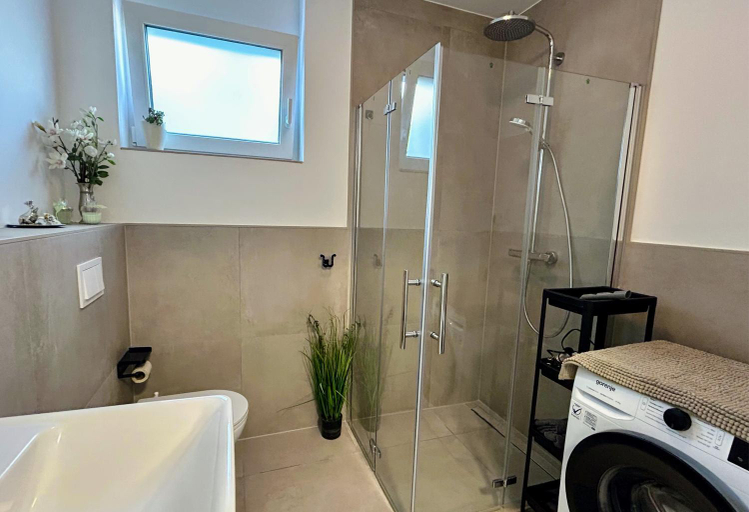 Bathroom 2, Exklusive Neubauapartments, Paderborn