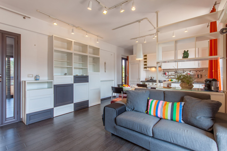 Room 5, Vicer Apartment With AC and Wi-fi, Catania