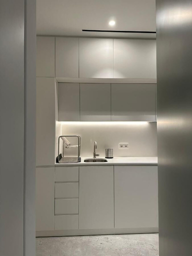 Others 5, Suite No1, Crete