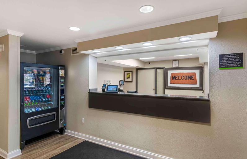 Public Area 2, Extended Stay America Suites Kansas City Overland Pk Nall Av, Kansas City