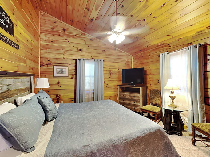 Bedroom 3, Tender Moments by Jackson Mountain Rentals, Sevier