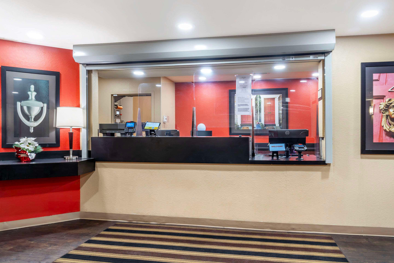 Public Area 2, MainStay Suites Chicago Hillside, Cook