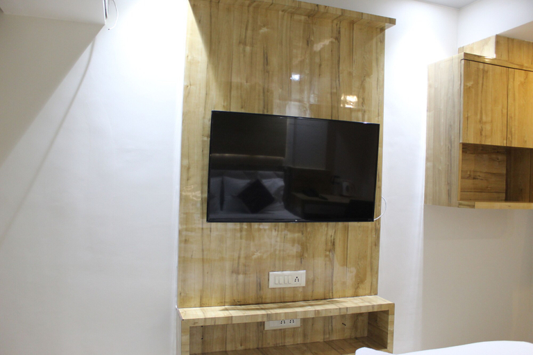 Bedroom 3, Hotel Milona , Thane