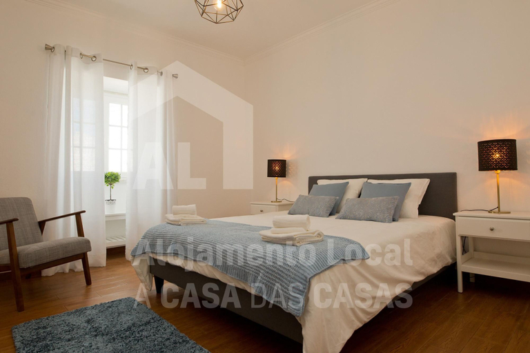 Bedroom 3, White House by Acasadascasas, Mafra