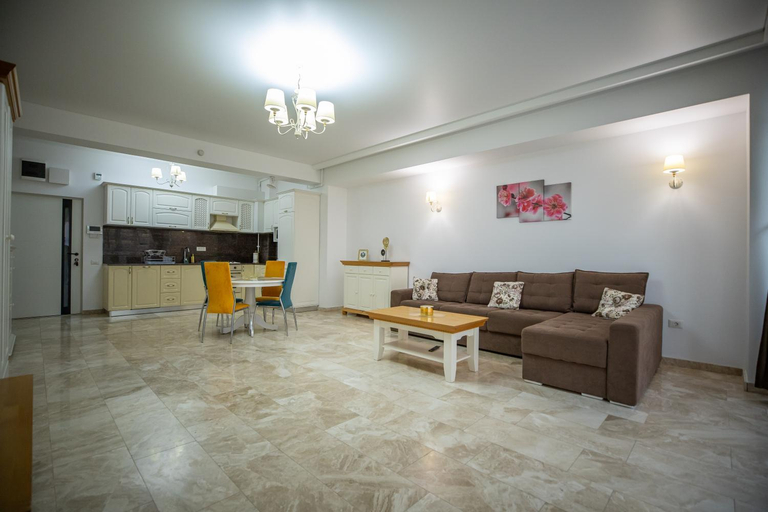Others 5, MELIA5 elegant seaside apartment, Constanta