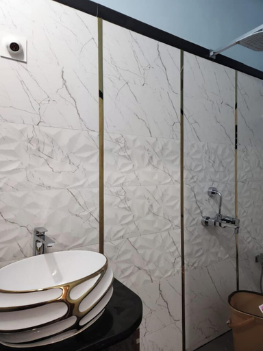 Bathroom 3, Relax, Uttara Kannada