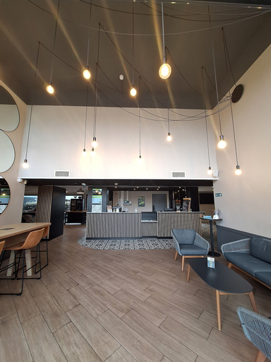 Food & Drinks 5, B&B HOTEL La Rochelle Centre les Minimes, Charente-Maritime