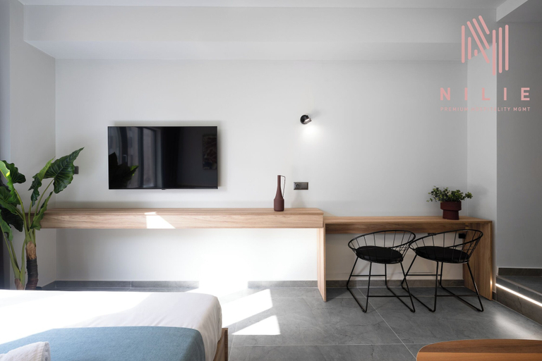 Others 5, Pantheon Nilie Hospitality MGMT, Central Macedonia