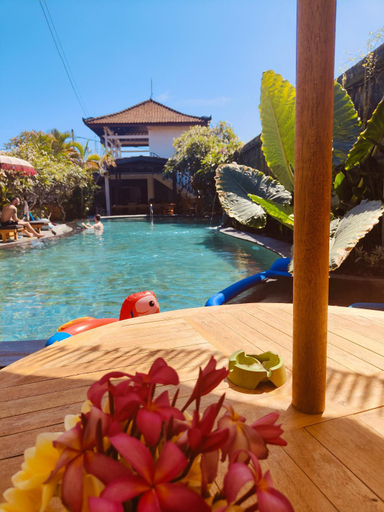 Swimming Pool 10