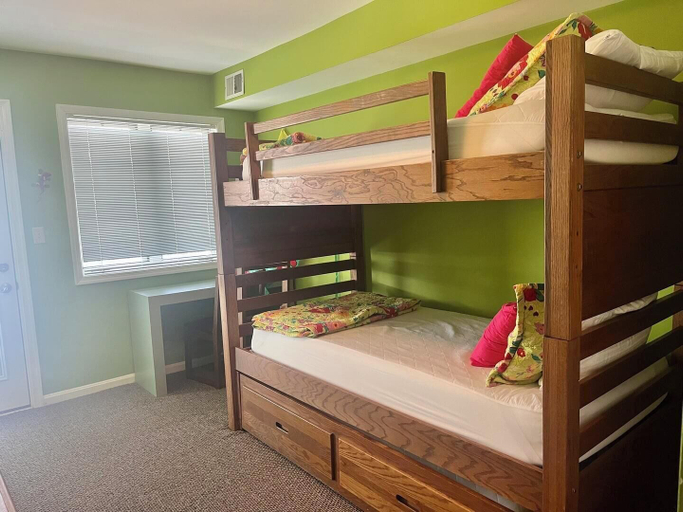 Bedroom 4, Wilmington Avenue 50 #312, Sussex