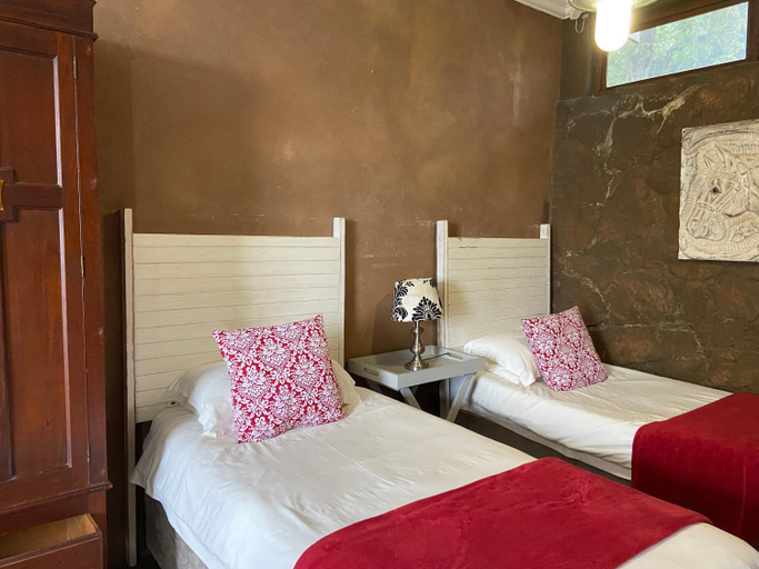 Bedroom 2, La Luna @ Misty Mountains, Vhembe