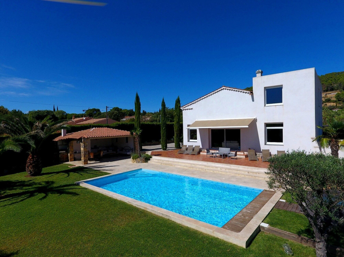 Pool 2, Holiday Home With Private Pool, Var