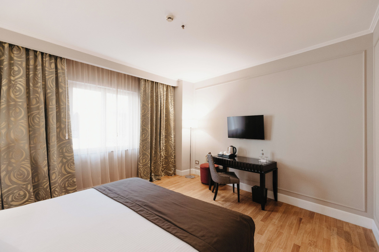 Bedroom 3, Grand Hotel Yerevan, Yerevan