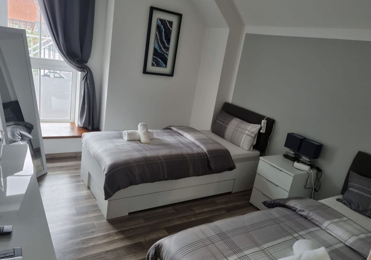 Bedroom 3, Gästezimmer Sarstedt, Hildesheim