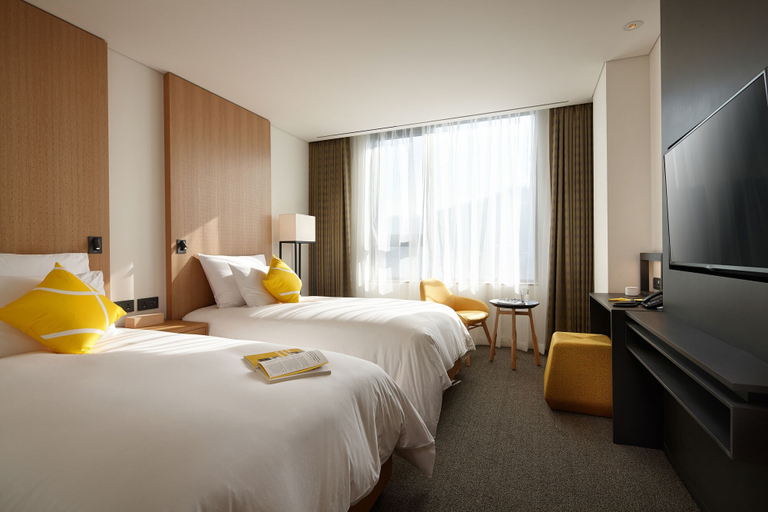 Bedroom 9