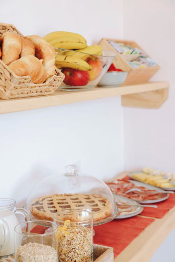 Food & Drinks 4, Bed & Breakfast alle Cantine, Mendrisio