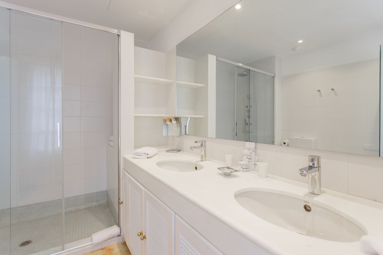 Bathroom 4, AH Art Hotel Palma - Adults Only, Baleares