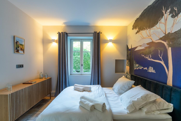 Bedroom 2, L'Heure Bleue, Gard