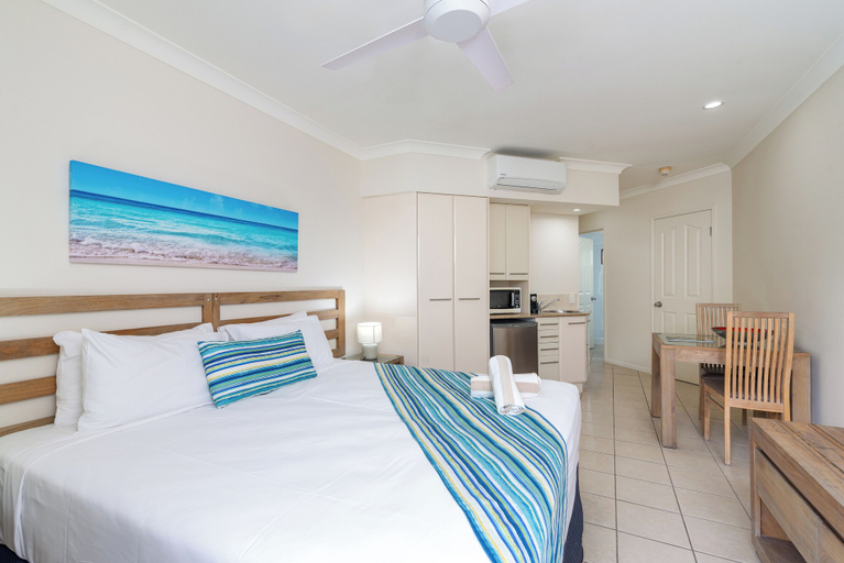 Bedroom 3, Meridian Port Douglas - Adults only, Douglas