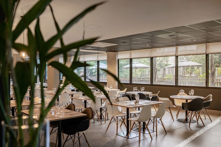Food & Drinks 5, Intercity Canoas, Canoas