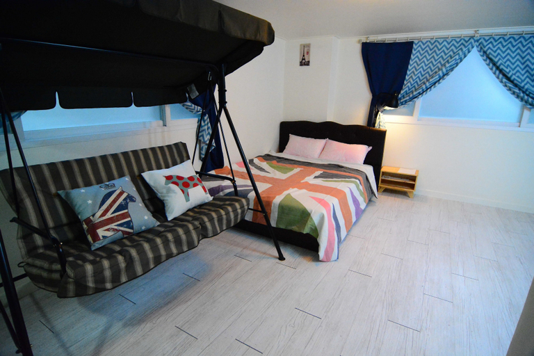Bedroom 4, Residence Unicorn in Dongdaemun, Jung