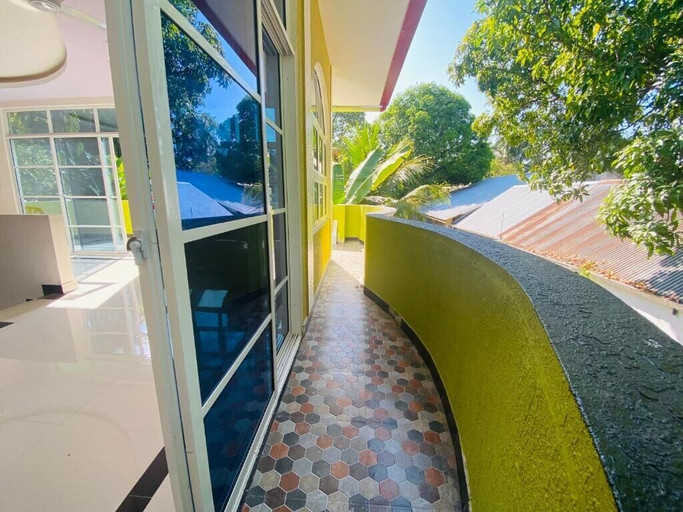 Others 4, Hedheykuri Residence