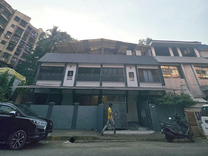 Exterior & Views 2, Astha Kandivali Service Apt, Mumbai Suburban
