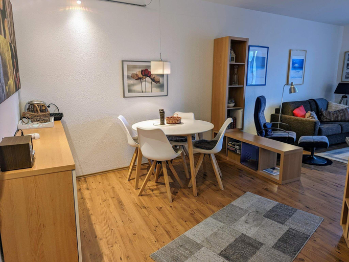 Others 2, Nice holiday home near the beach, Plön