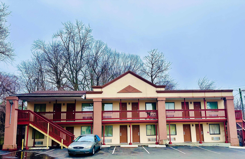 Exterior & Views 2, The Best Way Inn, New Haven