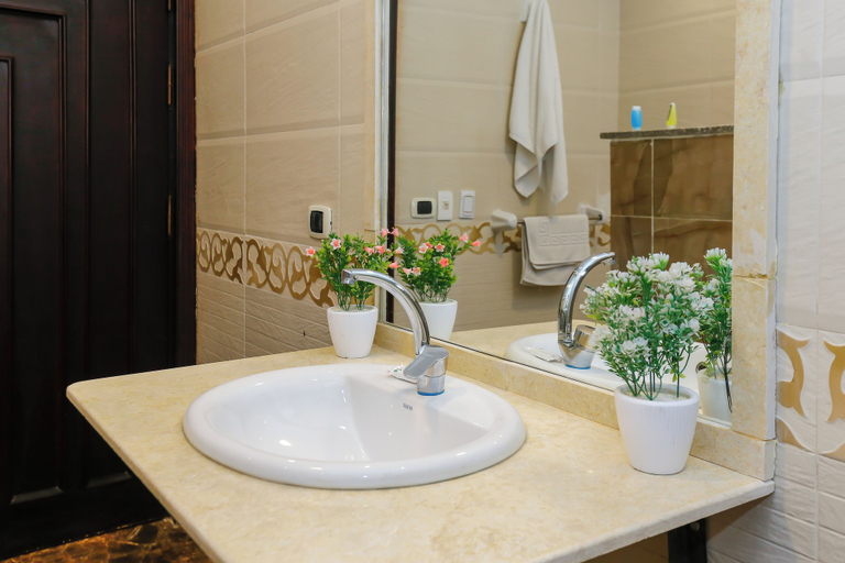 Bathroom 3, Turquoise Pyramids Palace, Unorganized in Al Jizah
