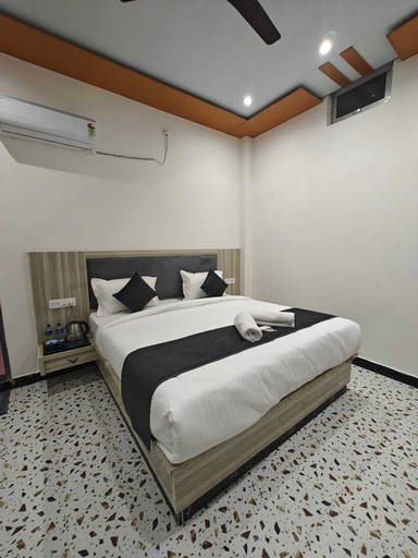 Bedroom 4, The Shyama Grand Regency Ayodhya, Faizabad