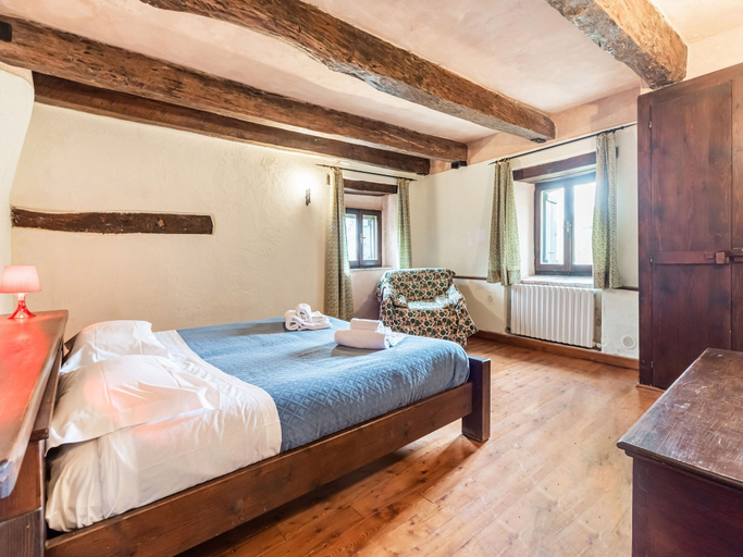 Bedroom 2, Apartment With Swimming Pool Near the Forest, Perugia