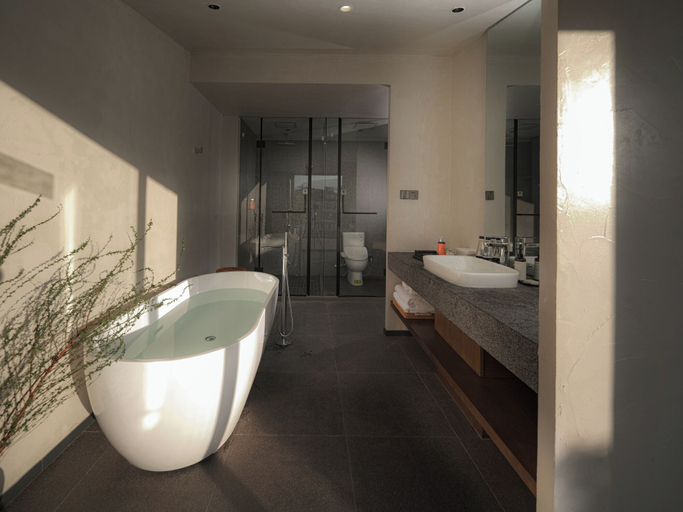 Bathroom 4, Mangshu Taotangzhiqiu Seaview Hotel, Dali Bai