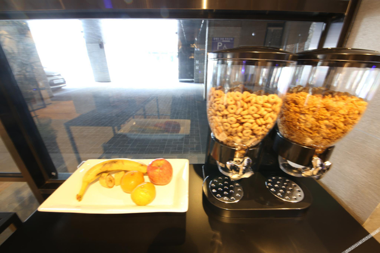 Food & Drinks 5, Busan Sasang The Van Hotel, Sasang