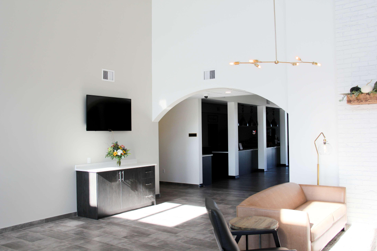 Public Area 3, Best Western Plus Winkler, Division No. 3