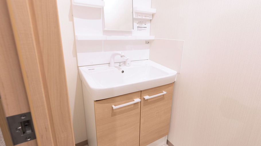 Bathroom 5