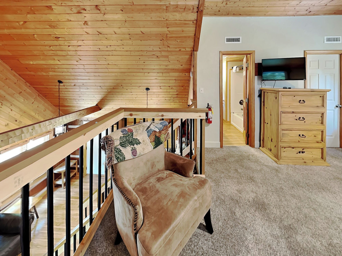 Bedroom, Peaceful Ridge, Sevier