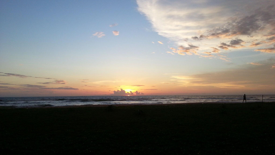 Others 5, Ocean View, Bentota