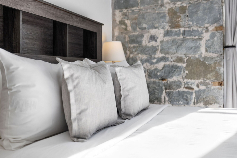 Bedroom 3, Hotel Port Royal, Communauté-Urbaine-de-Québec