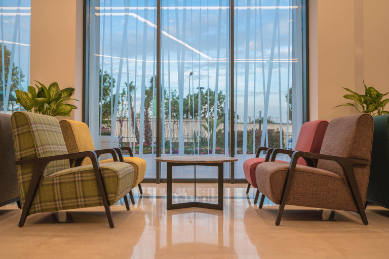 Public Area 3, Golden Tulip Royaume, Les Eucalyptus