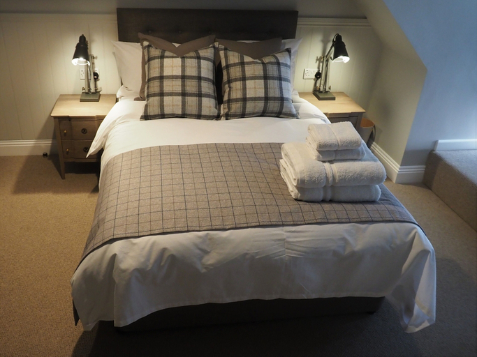 Bedroom 2, The Pavilion Bisley, Surrey