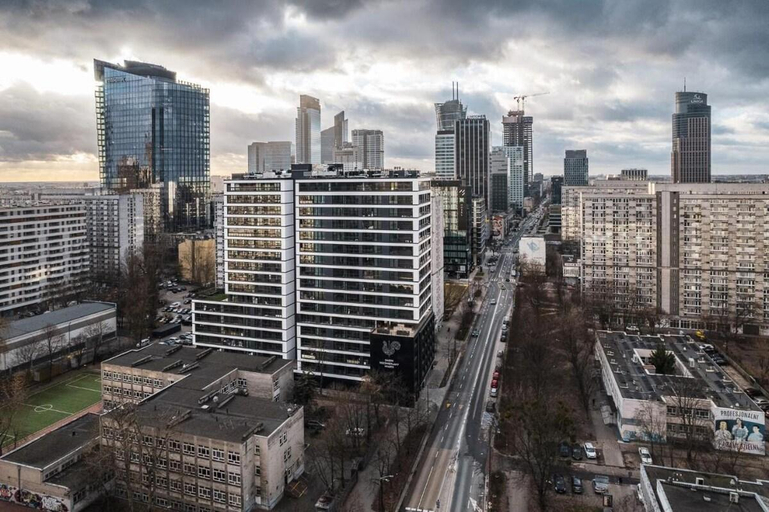 Others 5, Grzybowska 37 by Golden Apartments, Warsaw